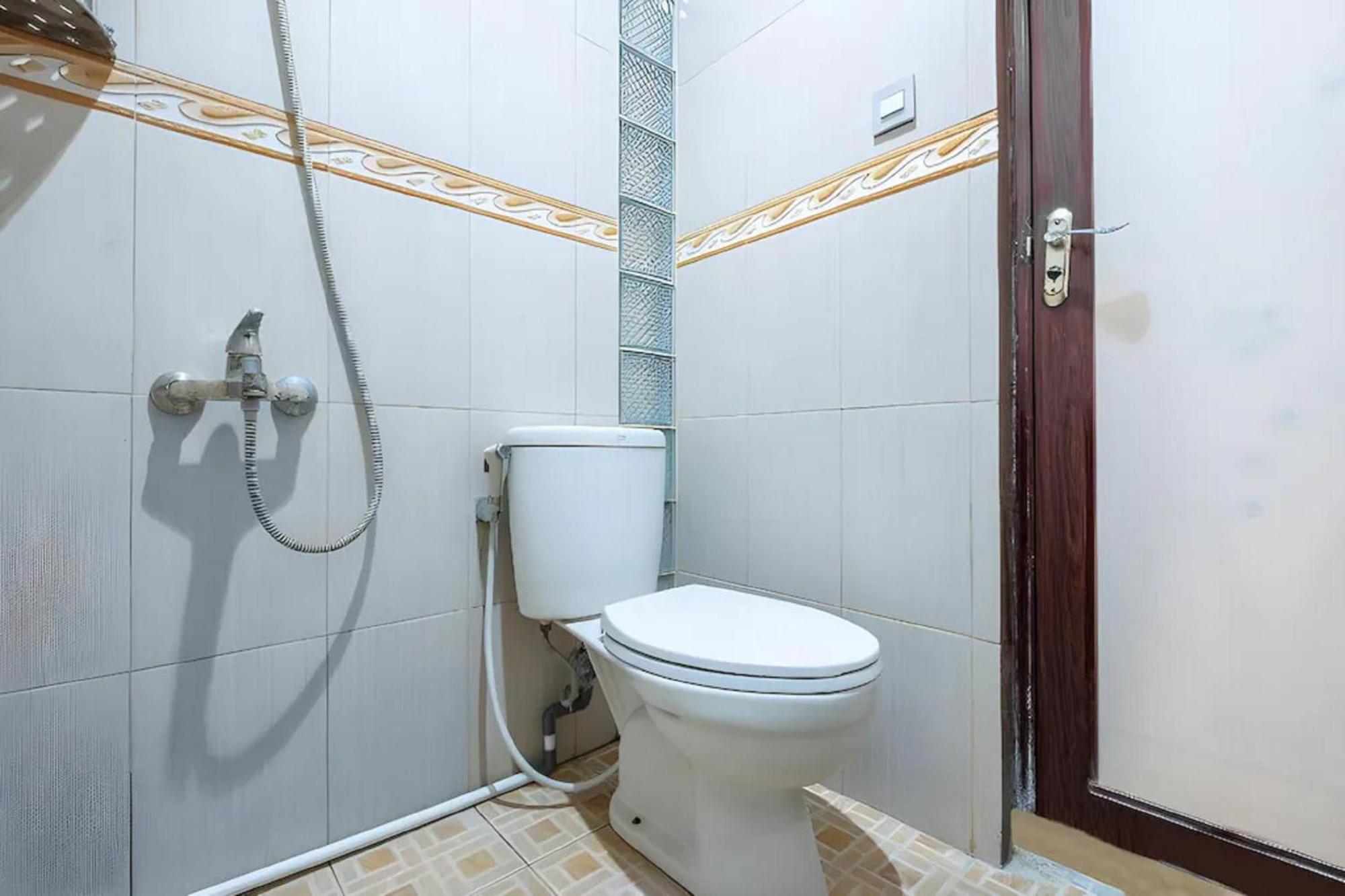 Oyo Collection O 1032 Rahayu Residence Syariah Cirebon Exterior photo